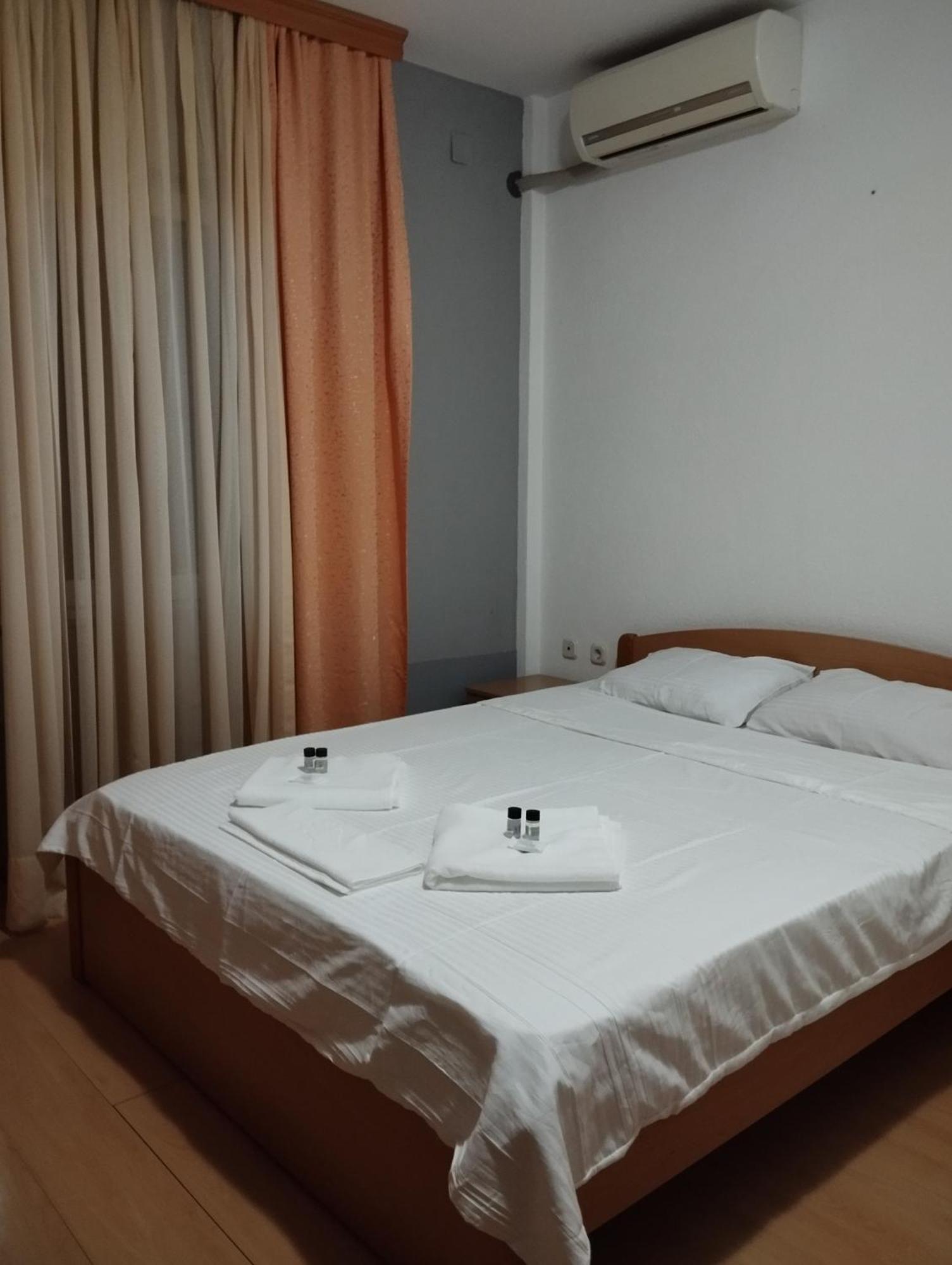 Hotel Ariston Struga Exterior foto